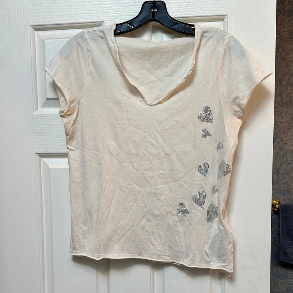 Zadig & Voltaire Cream Tee with Silver Heart Accents - Picture 1 of 7
